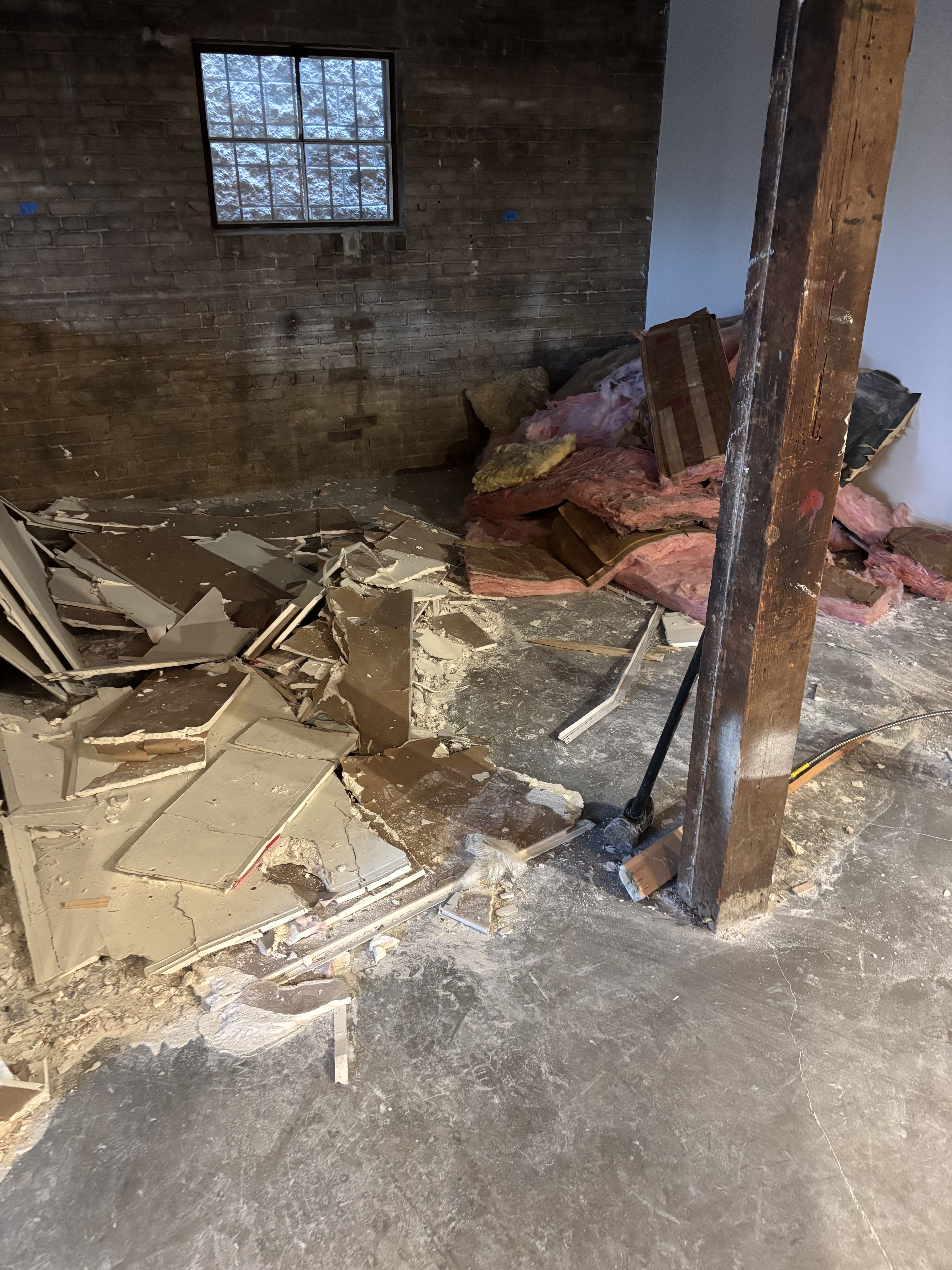 Construction debris removal interior Seattle